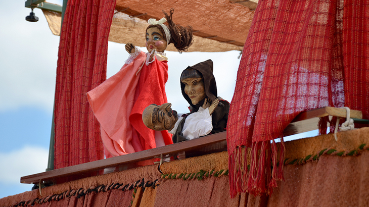 O Teatro de Animação é a estrela, como o Cordel Clownesco de Romeo Julieta<br>Foto: Paula Carneiro