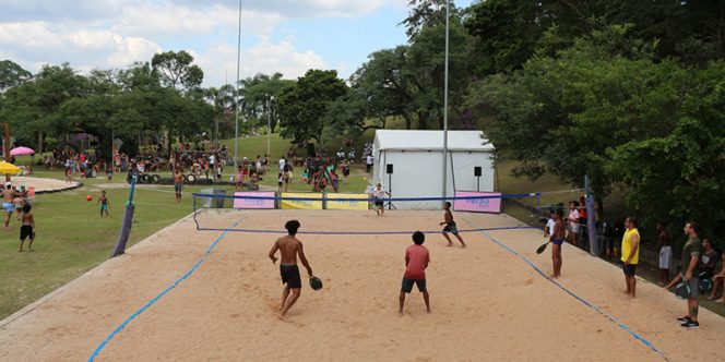 Beach tênis no Sesc Interlagos (2020). Foto: Mariana Lins Prado