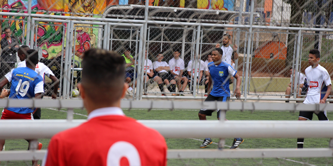 Esporte jovem, futebol soçaite, foto Alisson Cavaltanti