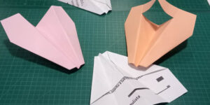Atelies de aviões de papel