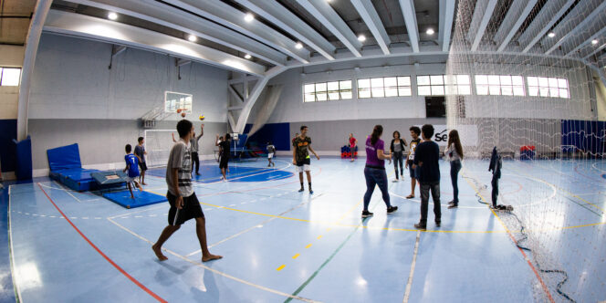 Esporte e atividade física: recreação esportiva orientada com jogos e esportes variados. Foto: Renata Teixeira.