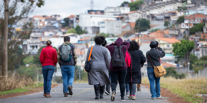 Com a concentração populacional nas grandes cidades, cresce o turismo urbano, que propõe um olhar humanizado para a diversidade dos territórios. Foto: Ricardo Ferreira.