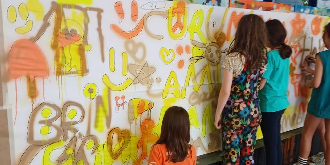 Grafitaço na Praça