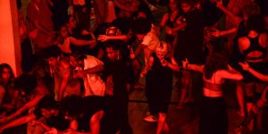 Residência Festa y Guerra - Foto: Camila Rios