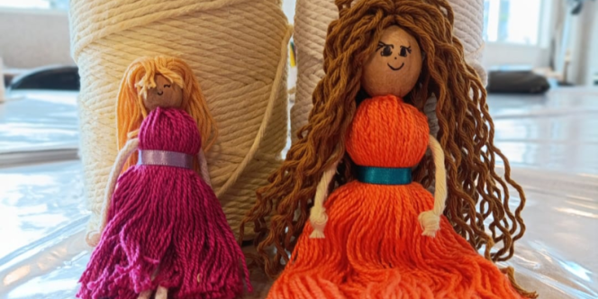 Bonecas de Macramê.