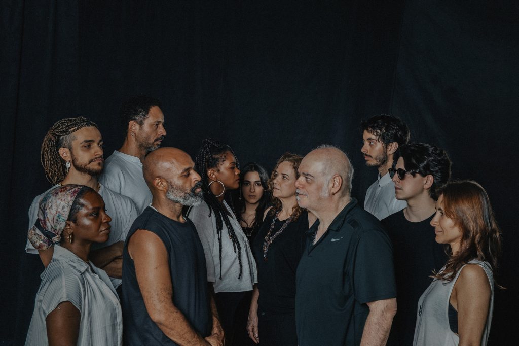 As Armas Milagrosas - Foto de Marcelle Cerutti (8)