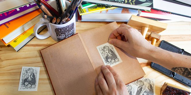 Ex-Libris Ex-Press