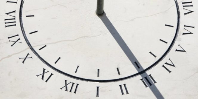 Relógio de sol | Imagem ilustrativa