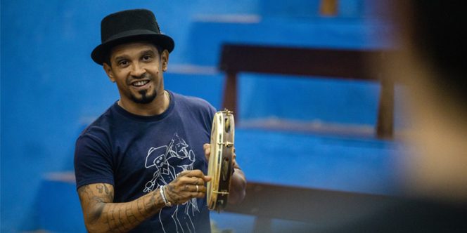 Workshop - Sotaques do corpo brasileiro com o artista e professor Alisson Lima. Data: 15/04/2023. Local:
Centro Cultural Monte Azul, São Paulo. Foto: Sérgio Silva.