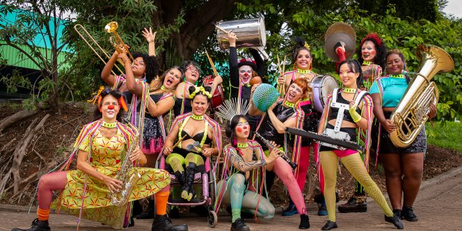 coletiva humanas (Foto Nina Pires)