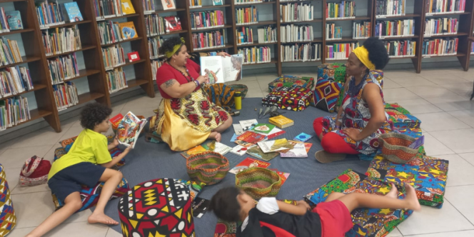 Desvendando a biblioteca: Histórias vindas da mãe África.