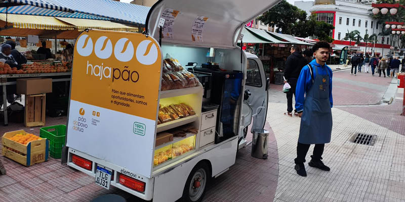 Pão do povo da rua.