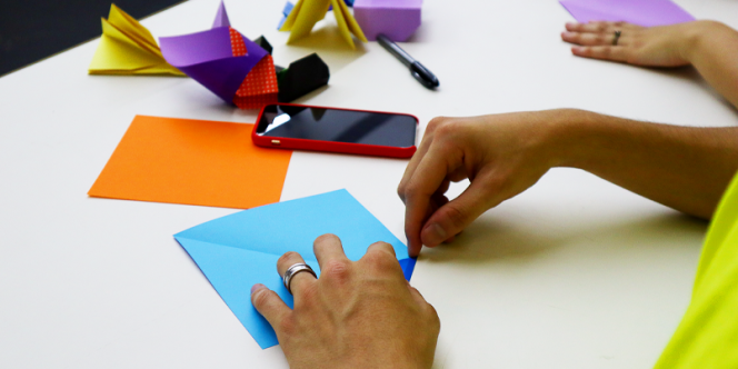 Criação de Peças de Xadrez com Origami - foto: Mateus Oliveira