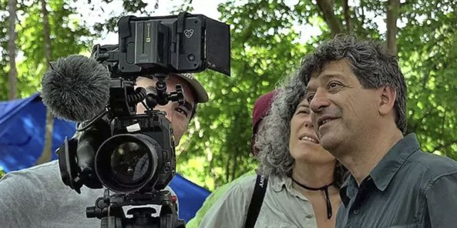 Cena dos bastidores da série documental 