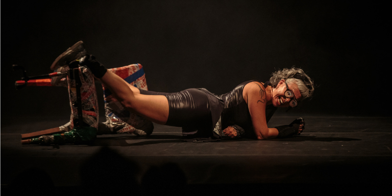 Imagem publicada pela fonte para Capengá! Performance e bate-papo