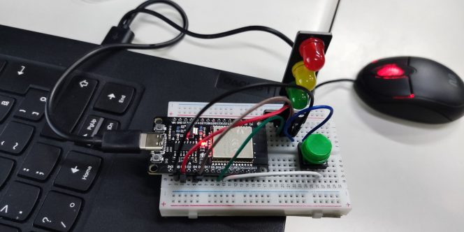 Introdução à Eletrônica e Programação - créditos: Acervo Tecnologia para Todos